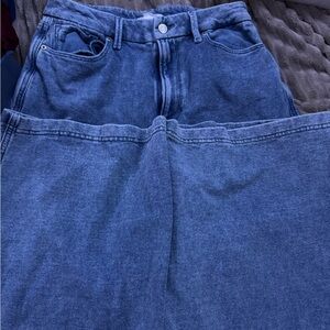 Good American Relaxed Fit Blue Denim Jeans